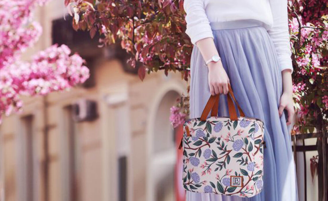 BBY-8720297740473 Koeltas Brisby 7 liter bloemen wit sfeer