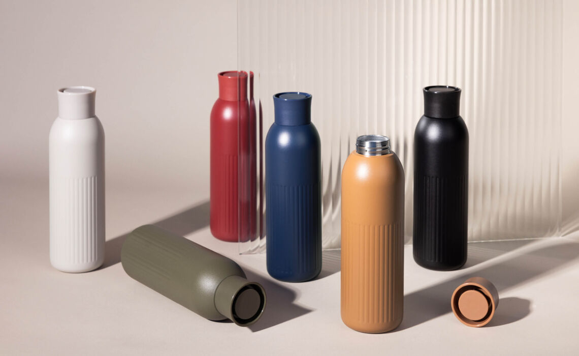 TP-LT52134 zwart Fles Tekla met druk dop sfeer