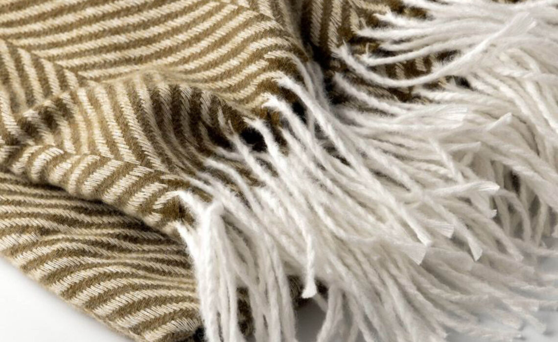 RG-DDL0912202483 antraciet Plaid Josefien sfeer