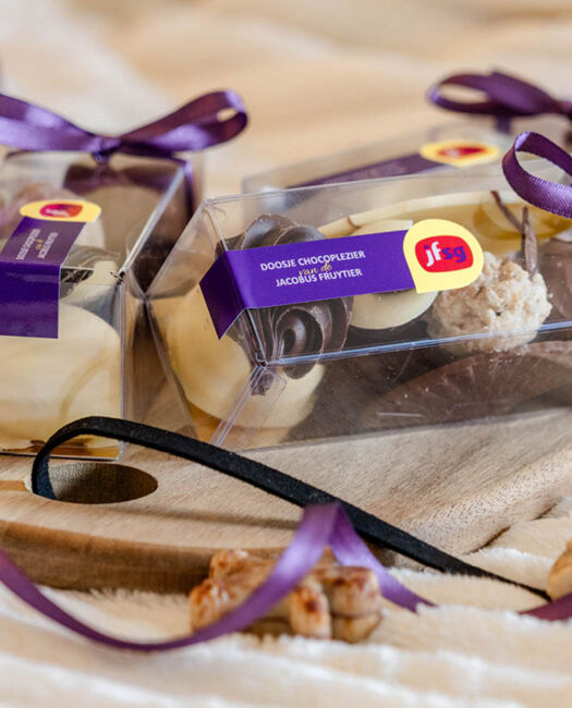 slider jfsg choco.jpg