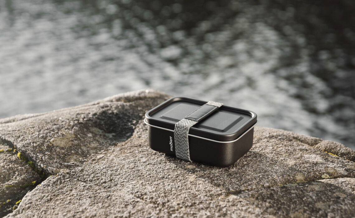 XD-V2691101 Vinga lunchbox zwart sfeer