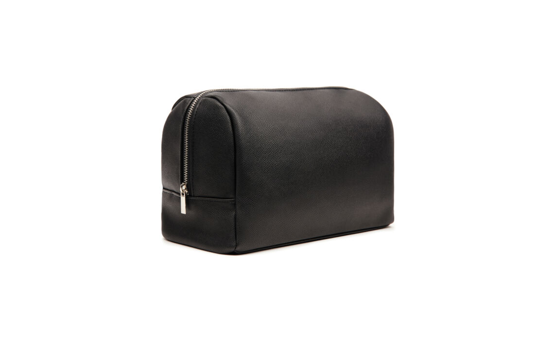 XD-V820001- Vinga Bermond toilettas 1