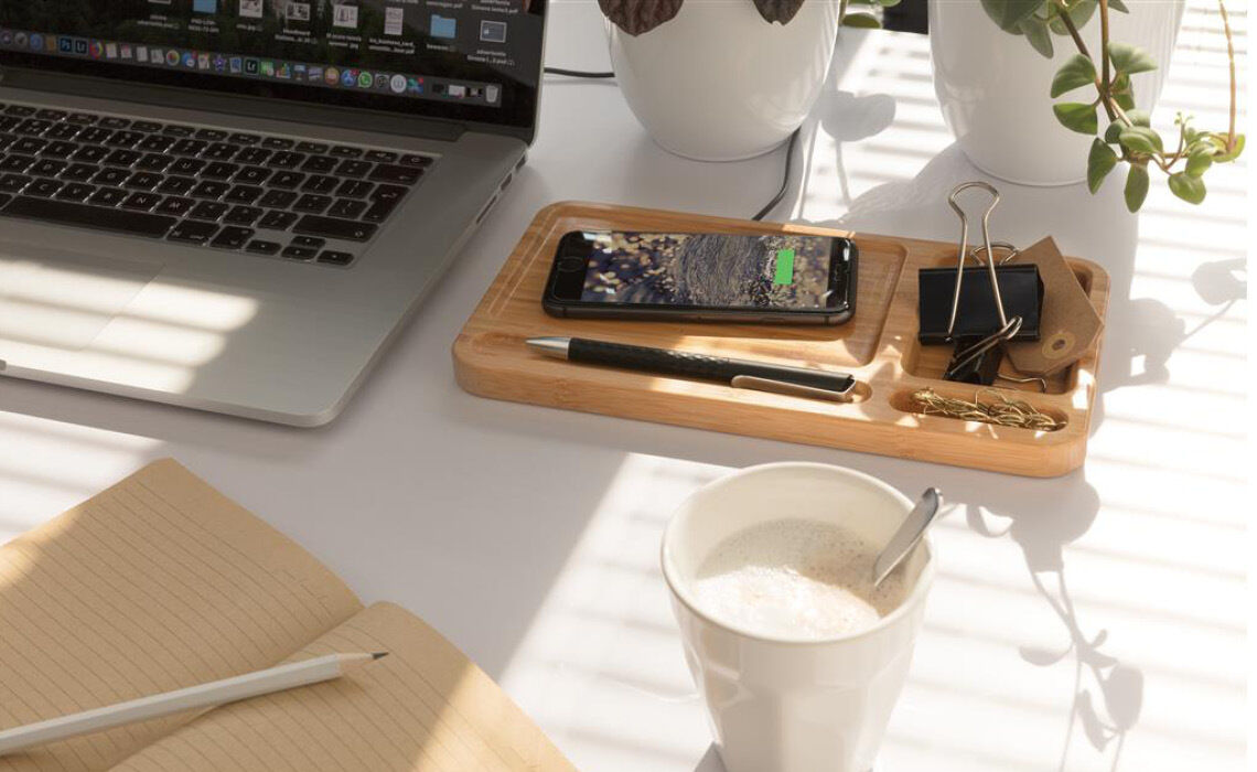 Bamboe desk organizer detail 2