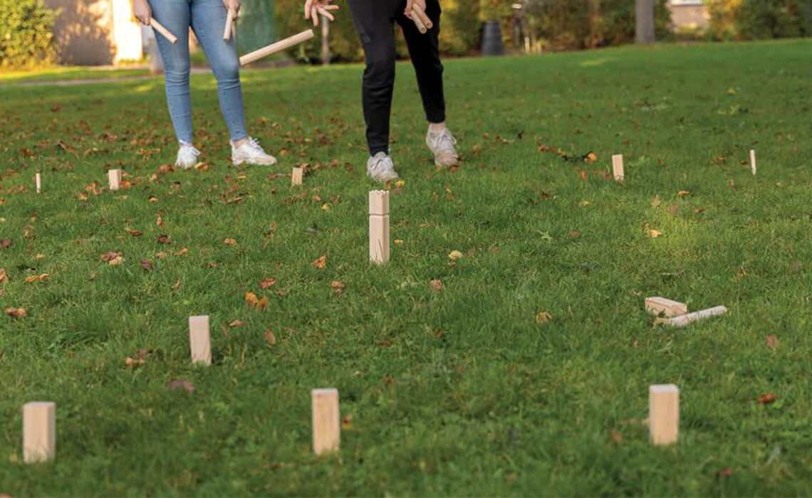 XD p453.519 Houten Kubb sfeer