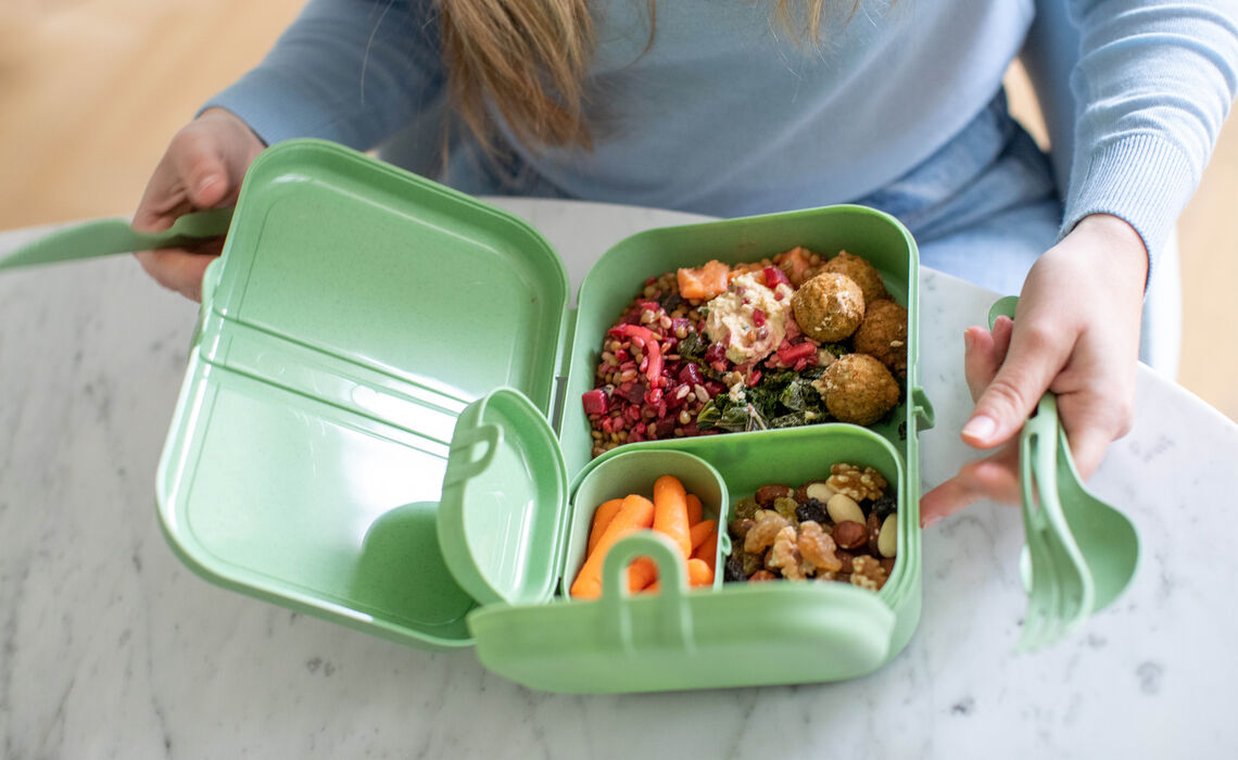 Lunchtrommel met bestekset