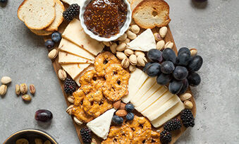 kaas noten worst.jpg