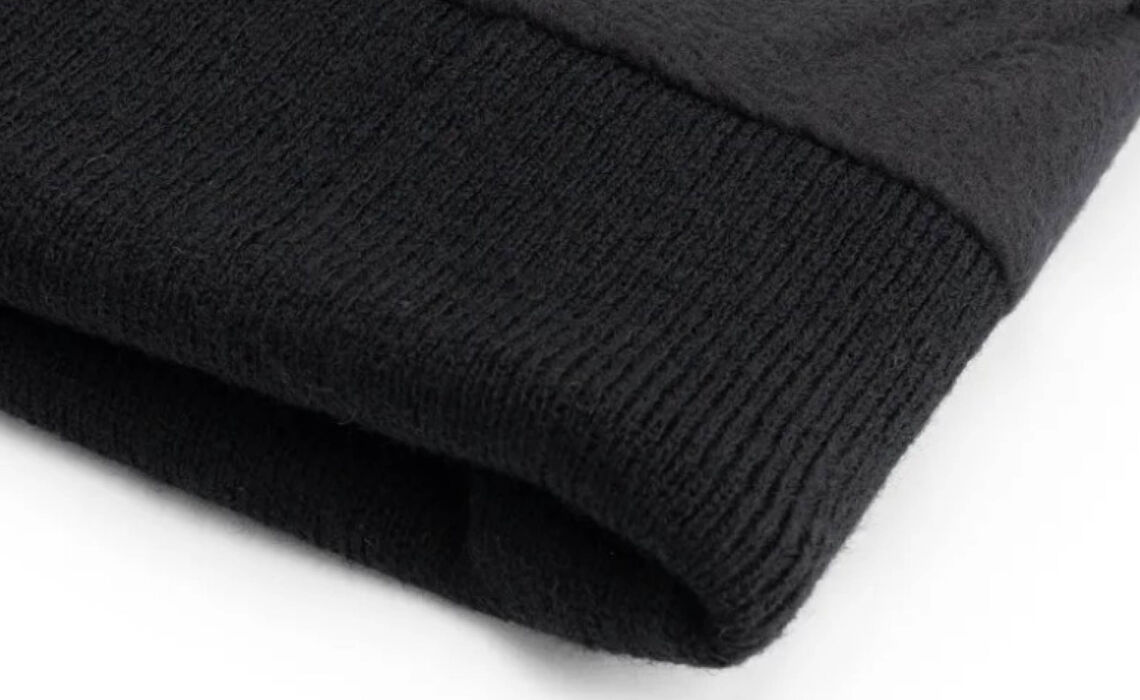 AR-1496-03-A03 Acryl muts thinsulate voorbeeld.jpg