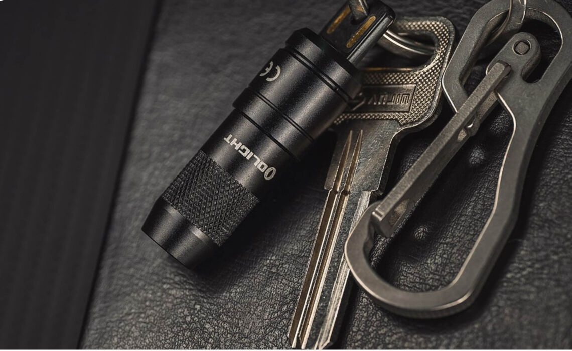 AD-OL-IMINI-2- Sleutelbos zaklamp 1 sfeer.jpg