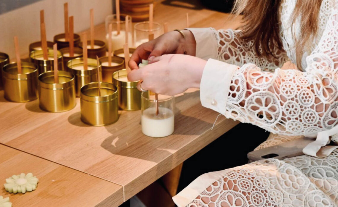 FC-GKFL Fresh Linen Geurkaars Fiola Candle l sfeer